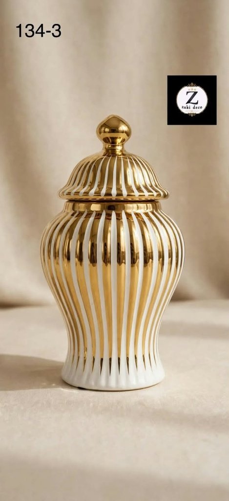 VASE POTICHE CANNELÉ DORÉ 134-3