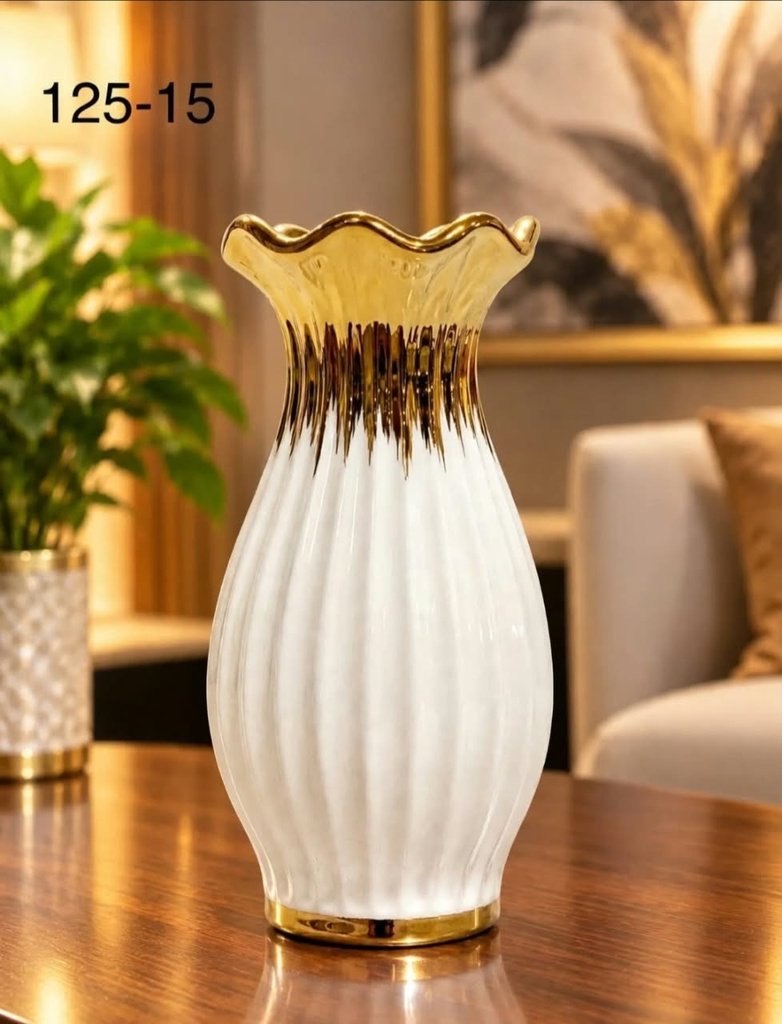 VASE BLANC CANNELÉ COULURES DORÉES 125-15